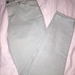 LOFT Curvy Skinny Jeans